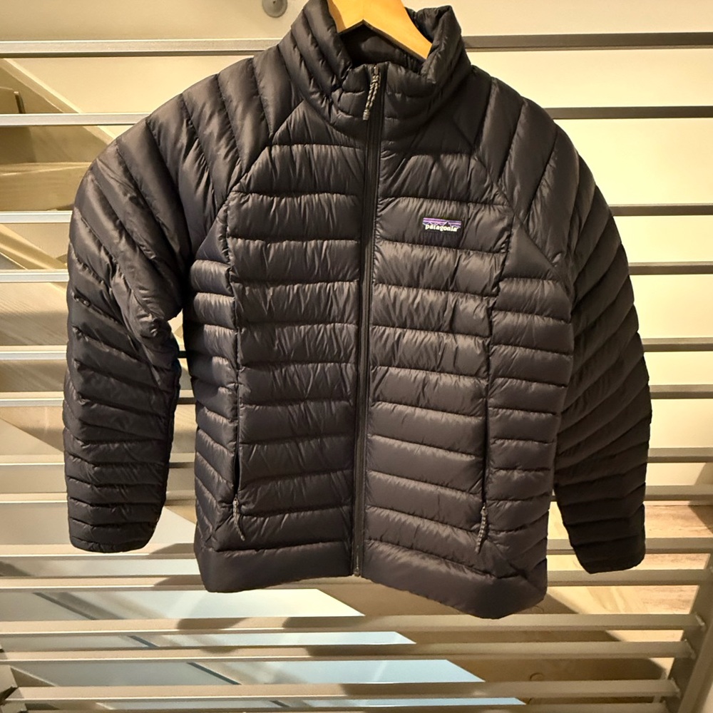 Patagonia Black Down Sweater Puffer Jacket - Womens L - like new